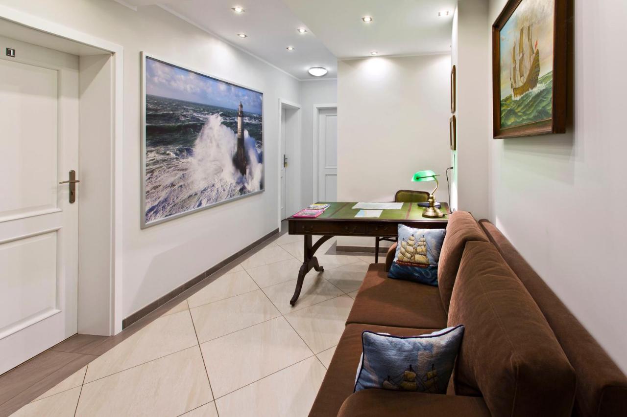 Olkuska 107 A Bed & Breakfast Gdynia Ngoại thất bức ảnh